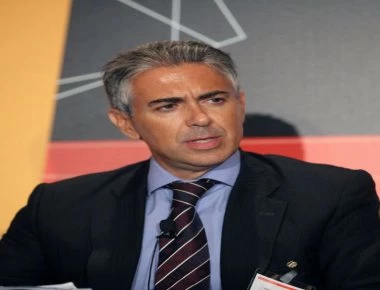 Στα δικαστήρια ο Κ. Φρουζής και η γραμματέας του -Της έχει κάνει μήνυση για υπεξαίρεση